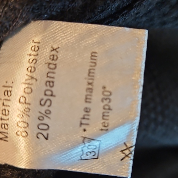 NWT Olrik 3X Black Lace Sleeve V Neck Women's Waffle Knit Top - Picture 6 of 6